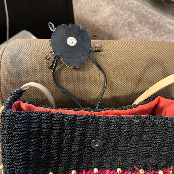 Michael Simon Ladybug Handbag - Picture 3 of 4